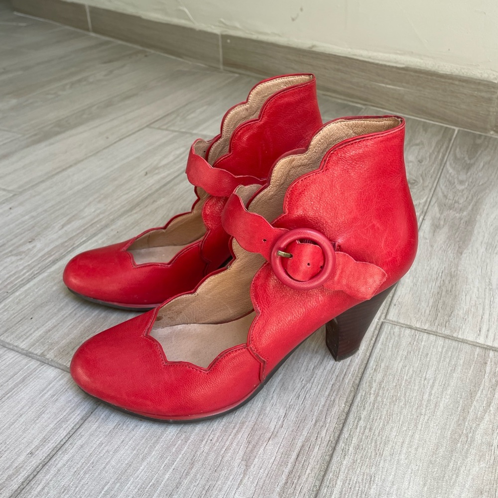 Red Miz Mooz Heels